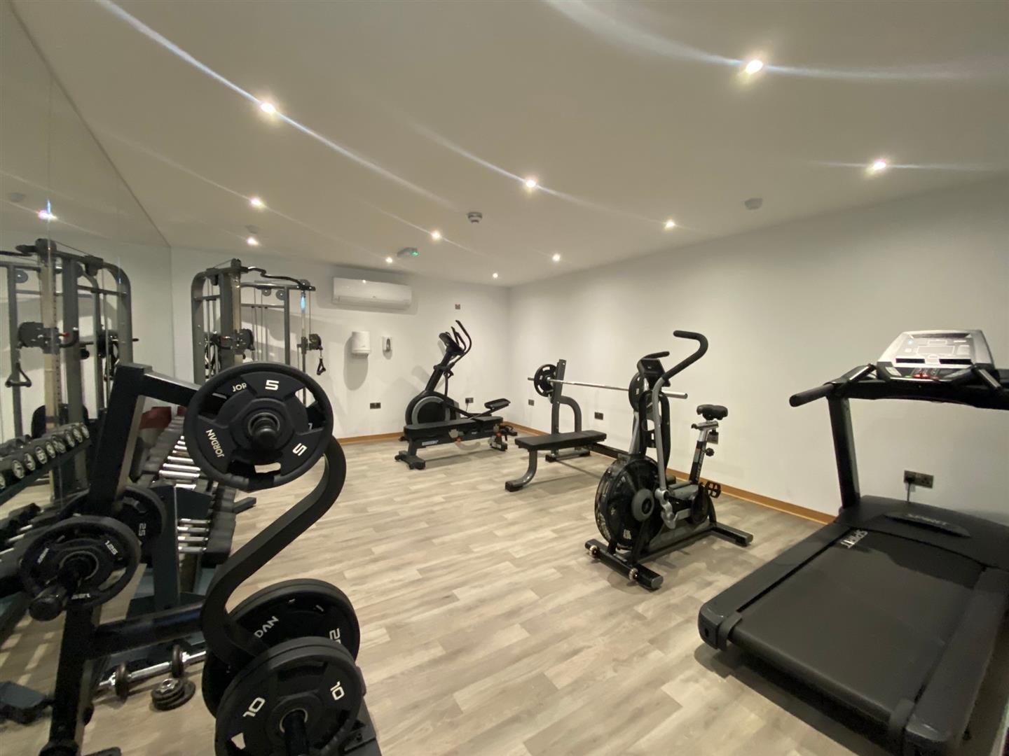 Image of Apartment - 3 Bedrooms - 2 Bathrooms for Sale in Arengos Gardens-Gibraltar, Image 13